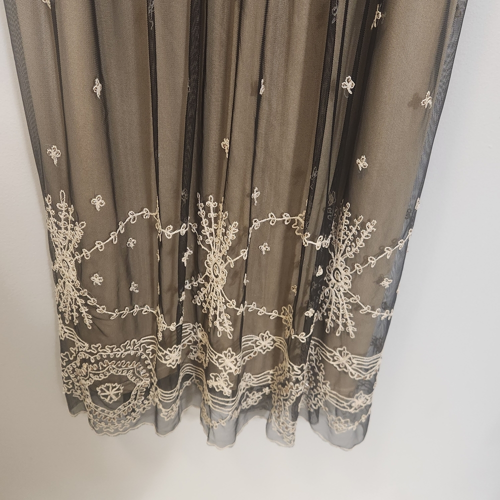 Newport News Embroidered Overlay Midi Dress Black And Cream Size M Y2K Romance - Picture 7 of 13
